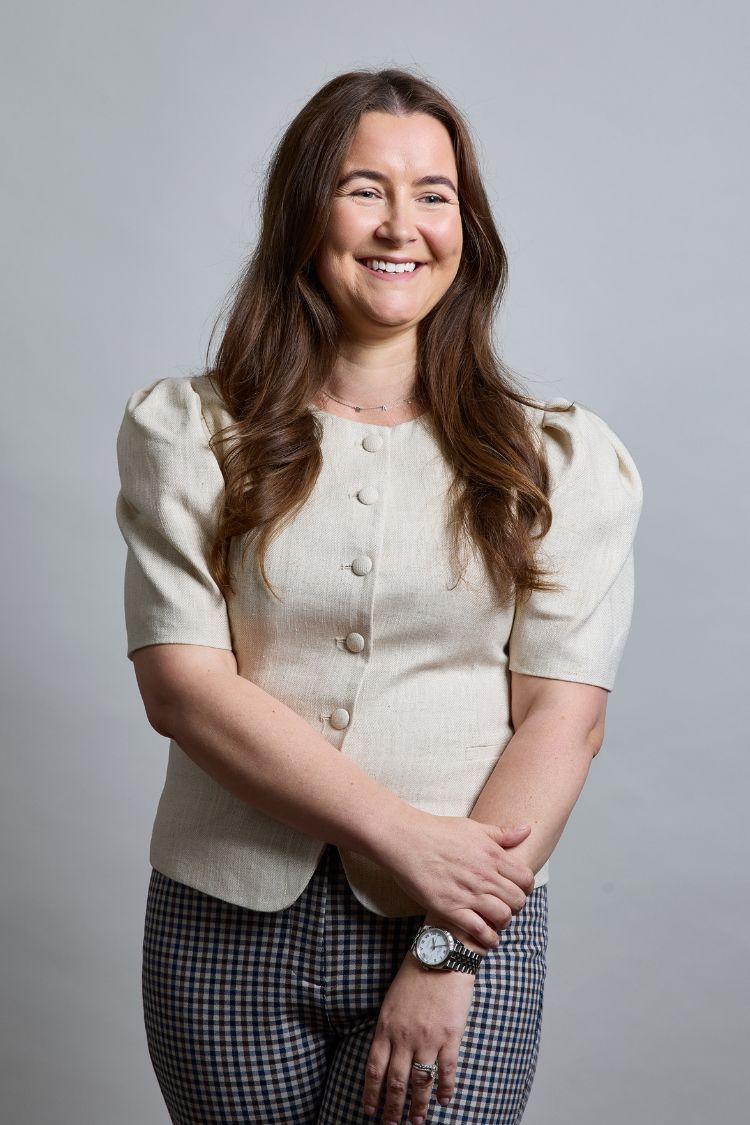 Jennifer Purchase image